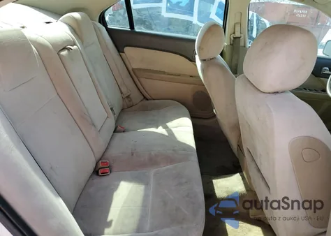 2008 Mercury Milan из США, поврежденный, VIN 3MEHM07Z28R638353